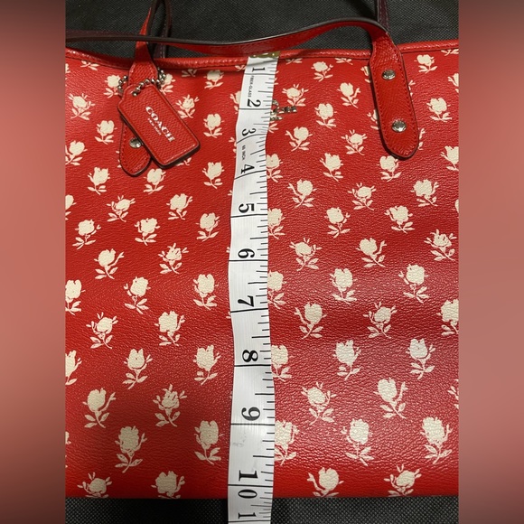 Coach Purse - Picture 10 of 12